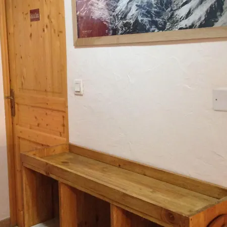 3 Pieces 6 Pers. 3* Avec Balcons, Proche Telecabine Et Commerces - - Fr-1-263-514 Apartment *